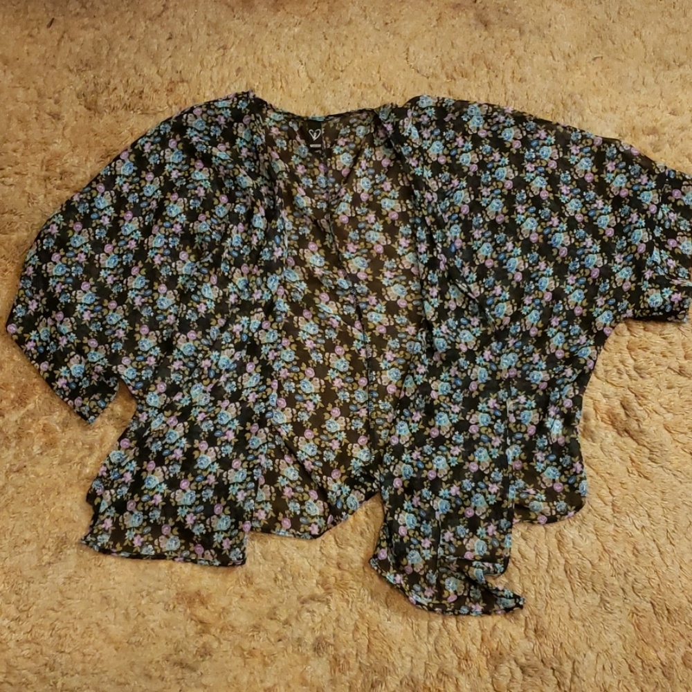 Black floral sheer kimono